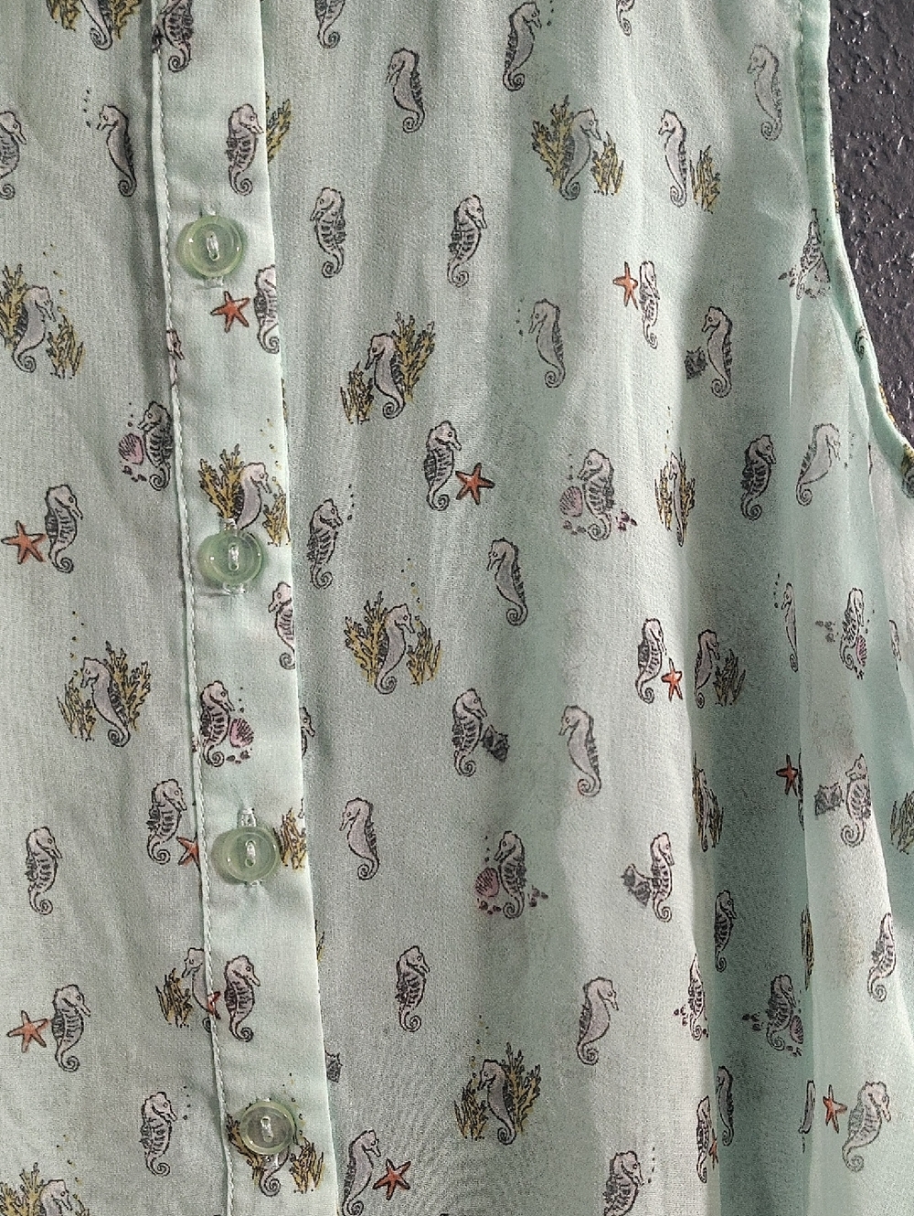 Patrons of Peace Mint Green whimsical Sleeveless Tie-Front Seahorse Sheer Crop - Picture 6 of 8